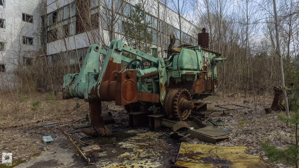 Vehicles at the Jupiter Factory in Pripyat – Forgotten Chernobyl
