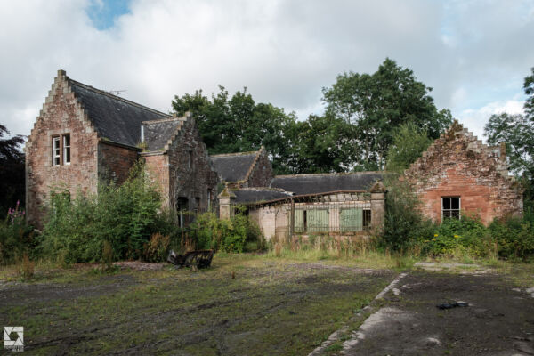 Milkbank House Kennels