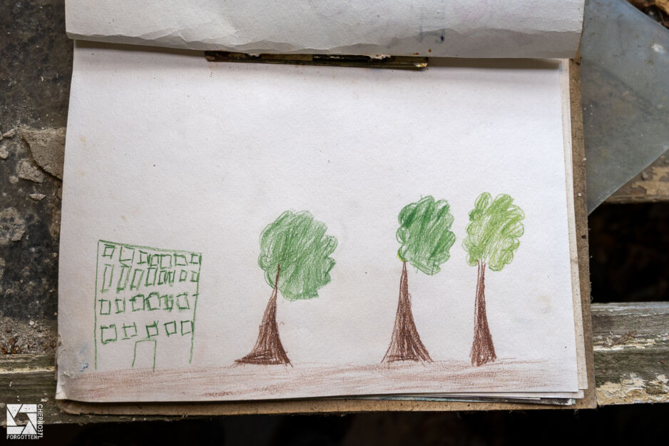 Drawings made by children in Nursery No. 10 (Cheburashka) in Pripyat in 1984.