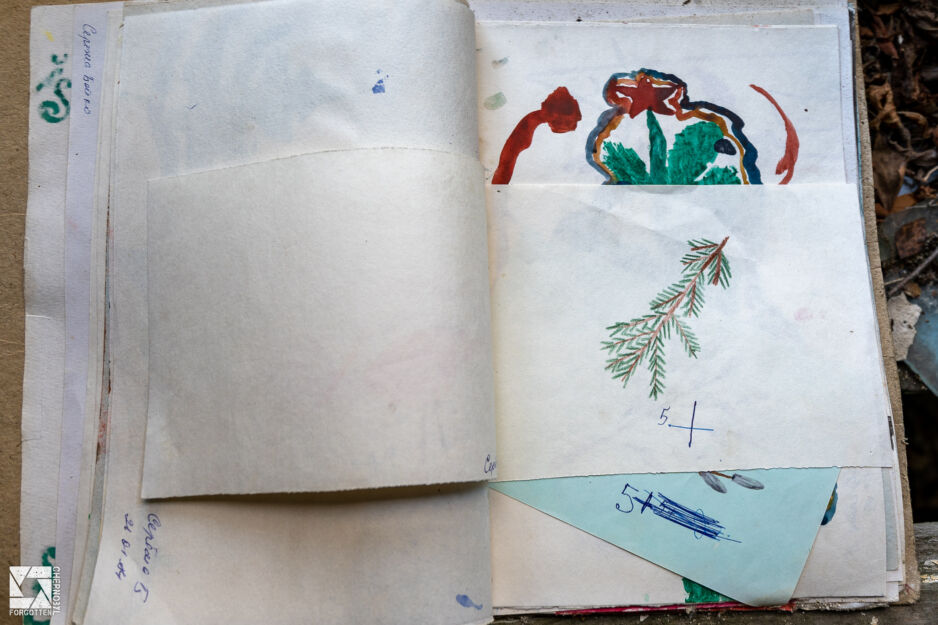 Drawings made by children in Nursery No. 10 (Cheburashka) in Pripyat in 1984.