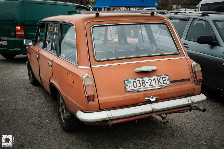 Market day in Ivankiv, Ukraine Market day in Ivankiv, Ukraine